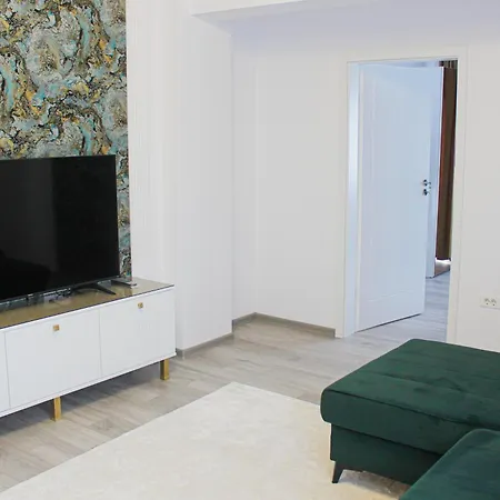 House Luxury Апартаменты Бухарест