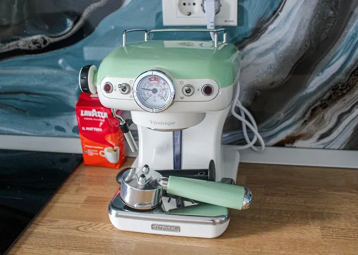 House Luxury アパート