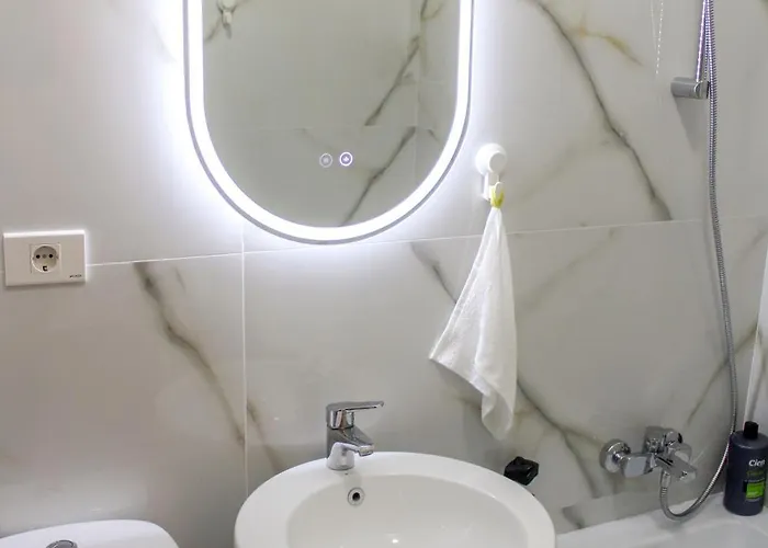 House Luxury Апартаменти *