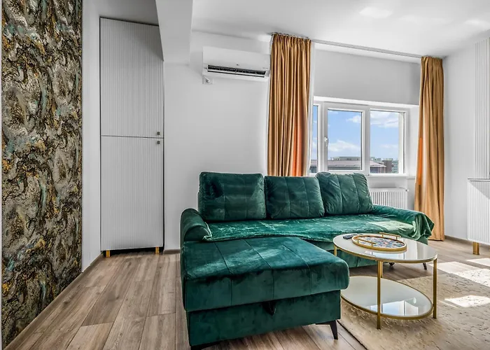 House Luxury * Бухарест